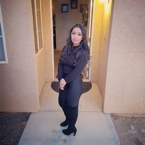 Meet your Posher, Kay